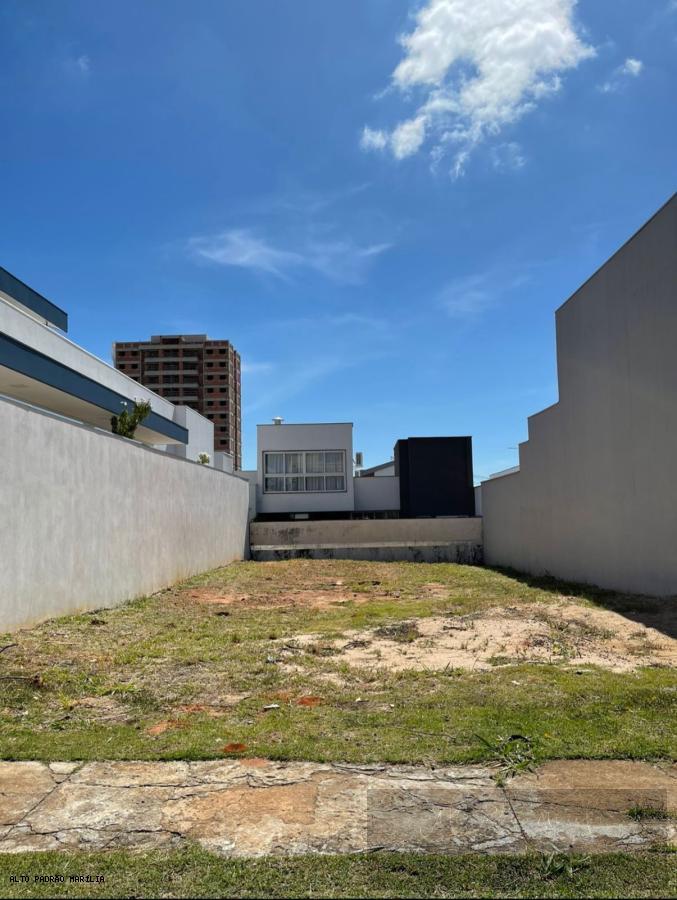 Terreno em Condom�nio