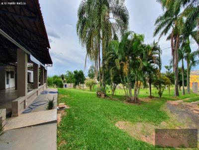 Ch�cara para Venda, em Mar�lia, bairro Ch�cara Santa Helena, 3 dormit�rios, 5 banheiros, 1 su�te, 2 vagas