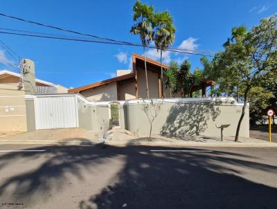 Casa para Venda, em Mar�lia, bairro P�lon, 3 dormit�rios, 6 banheiros, 3 su�tes, 2 vagas