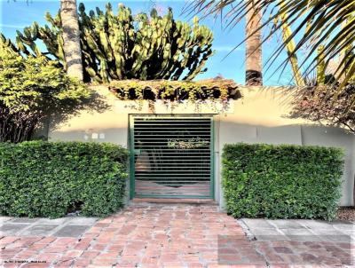 Casa para Venda, em Mar�lia, bairro Jardim Parati, 5 dormit�rios, 6 banheiros, 5 su�tes, 6 vagas