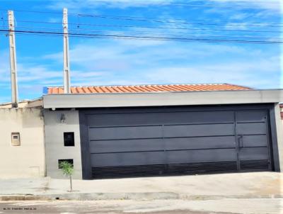 Casa para Venda, em Mar�lia, bairro Jardim Universit�rio, 2 dormit�rios, 1 banheiro, 3 vagas