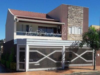 Casa para Venda, em Mar�lia, bairro Alto Cafezal, 4 dormit�rios, 5 banheiros, 1 su�te, 2 vagas