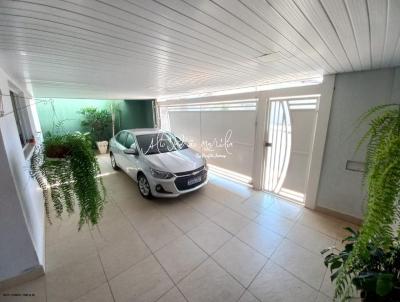 Casa para Venda, em Mar�lia, bairro Parque S�o Jorge, 3 dormit�rios, 3 banheiros, 2 su�tes, 2 vagas