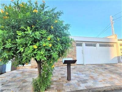 Casa para Venda, em Mar�lia, bairro Jardim Maria Izabel, 4 dormit�rios, 4 banheiros, 1 su�te, 3 vagas