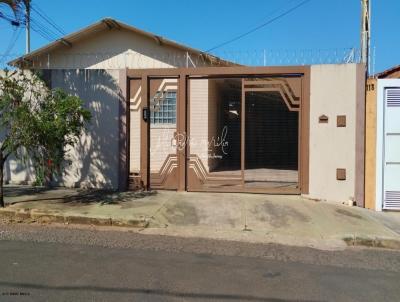 Casa para Venda, em Mar�lia, bairro Jardim Santa Clara, 3 dormit�rios, 1 banheiro, 3 vagas