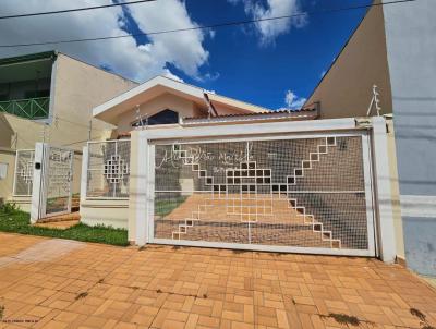 Casa para Venda, em Mar�lia, bairro Jardim S�o Francisco, 3 dormit�rios, 4 banheiros, 1 su�te, 4 vagas