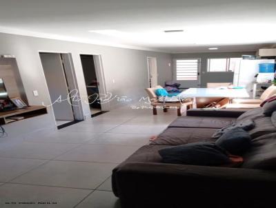 Casa para Venda, em Mar�lia, bairro Jardim Calif�rnia, 3 dormit�rios, 1 banheiro, 2 vagas