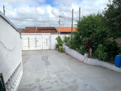 Casa para Venda, em Mar�lia, bairro Jardim Santa Clara, 3 dormit�rios, 3 banheiros, 2 su�tes, 6 vagas