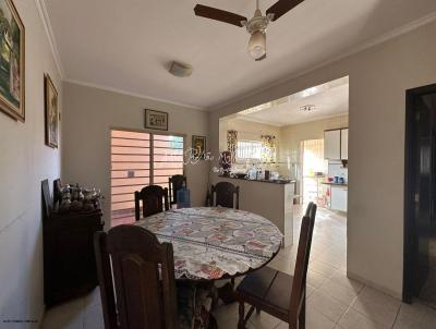 Casa para Venda, em Mar�lia, bairro Jardim Itaipu, 3 dormit�rios, 3 banheiros, 1 su�te, 2 vagas