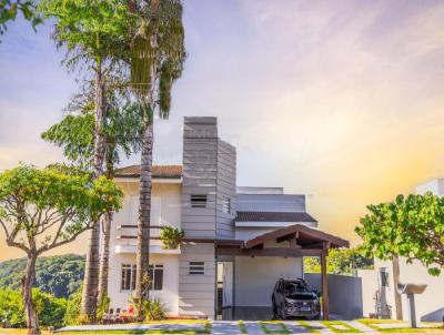 Casa em Condom�nio para Venda, em Mar�lia, bairro Condom�nio Garden Park, 5 dormit�rios, 4 banheiros, 5 su�tes, 2 vagas