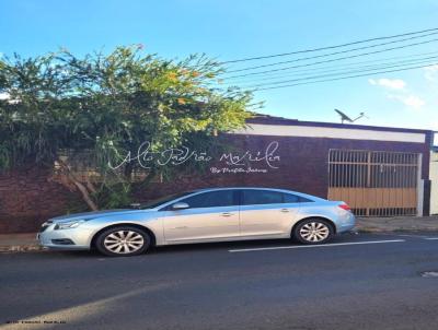 Casa para Venda, em Mar�lia, bairro Alto Cafezal, 3 dormit�rios, 2 banheiros, 2 vagas