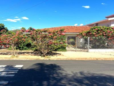 Casa para Venda, em Mar�lia, bairro Jardim Maria Izabel, 3 dormit�rios, 2 banheiros, 1 su�te, 2 vagas