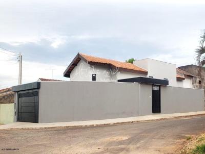 Casa para Venda, em Mar�lia, bairro Residencial Jardim Ismael, 3 dormit�rios, 2 banheiros, 1 su�te, 2 vagas