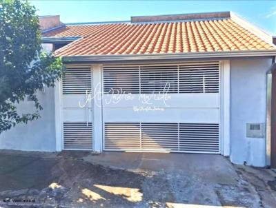 Casa para Venda, em Mar�lia, bairro Parque dos Ip�s, 2 dormit�rios, 1 banheiro, 1 su�te, 2 vagas