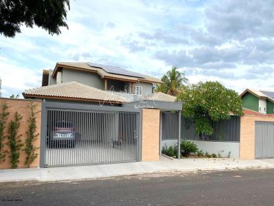 Casa para Venda, em Mar�lia, bairro Senador Salgado Filho, 4 dormit�rios, 8 banheiros, 4 su�tes, 6 vagas