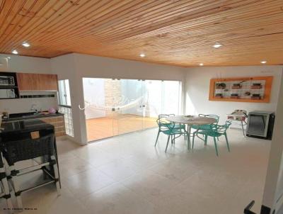 Casa em Condom�nio para Venda, em Mar�lia, bairro Condominio Terra Nova, 3 dormit�rios, 2 banheiros, 2 vagas