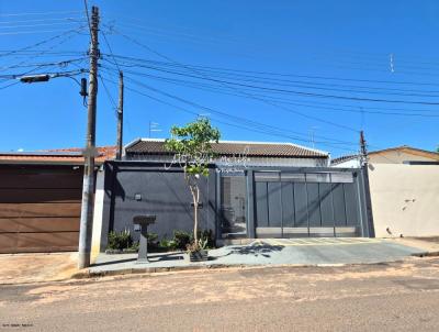 Casa para Venda, em Mar�lia, bairro Jardim Esplanada, 3 dormit�rios, 3 banheiros, 1 su�te, 4 vagas