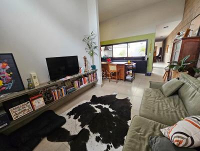 Casa para Venda, em Mar�lia, bairro Alto Cafezal, 3 dormit�rios, 2 banheiros, 1 su�te, 1 vaga