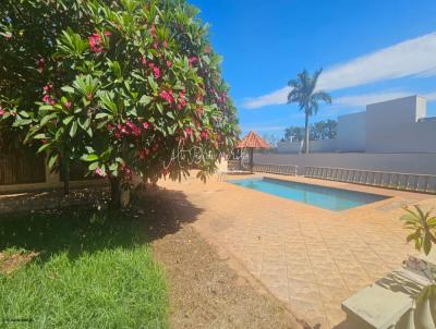 Casa em Condom�nio para Venda, em Mar�lia, bairro Condom�nio Residencial Campo Belo, 3 dormit�rios, 4 banheiros, 1 su�te, 4 vagas