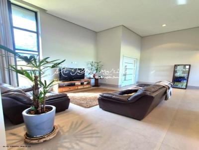 Casa em Condom�nio para Venda, em Mar�lia, bairro Condom�nio Green Valley, 6 dormit�rios, 8 banheiros, 4 su�tes, 4 vagas